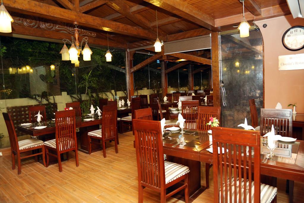 Royal Elegance Hotel Lahore Ngoại thất bức ảnh
