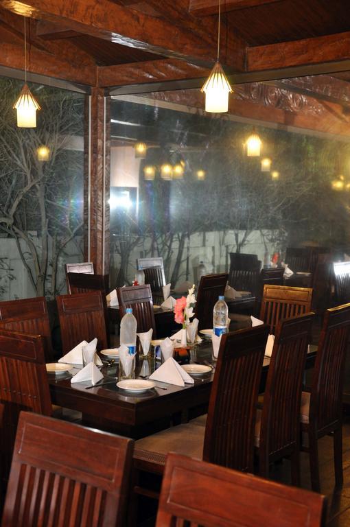 Royal Elegance Hotel Lahore Ngoại thất bức ảnh